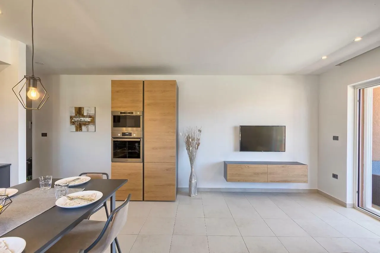 Adriatic Apartments Fažana